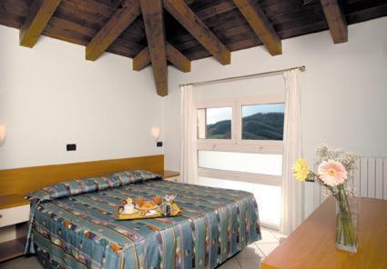Loiano Hotel Kristall מראה חיצוני תמונה